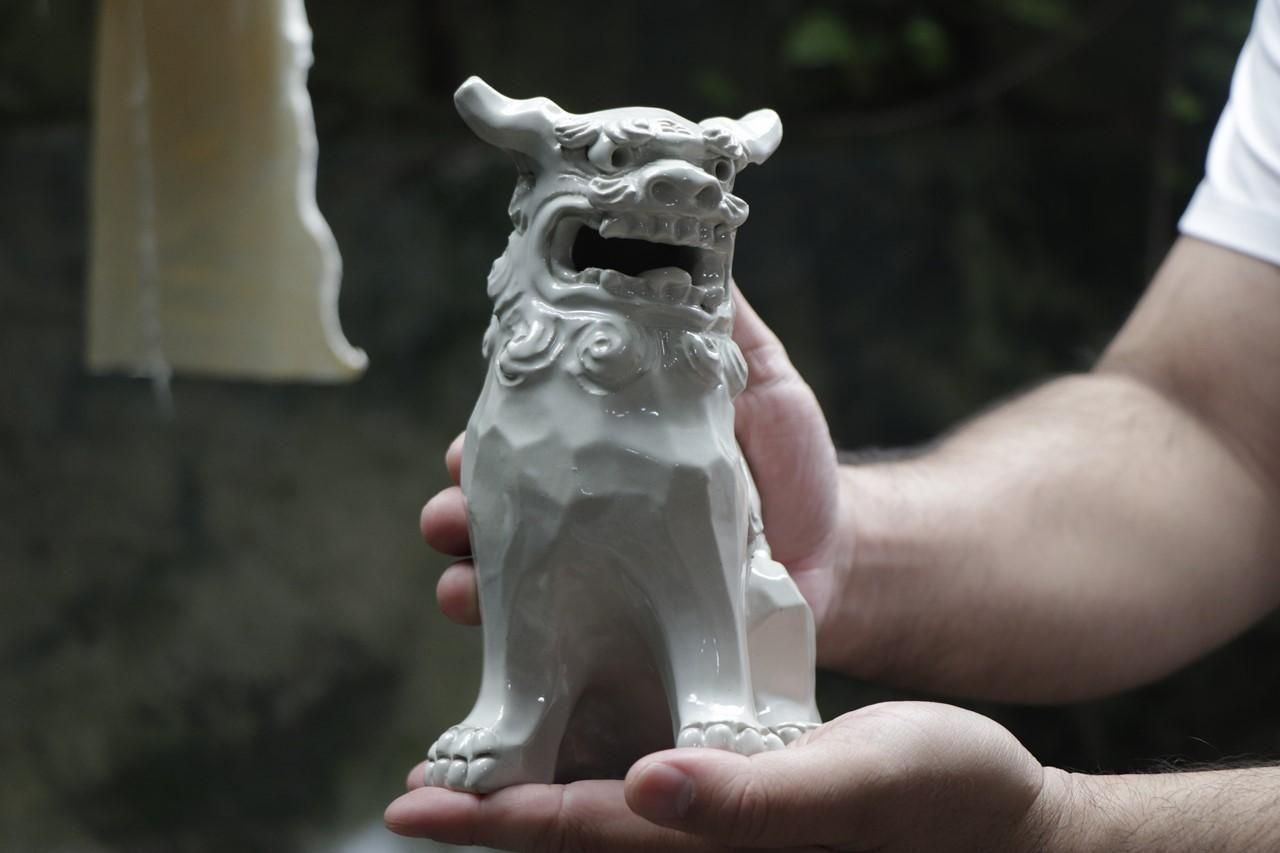 獅子 横向(17cm) 面取り 一色
