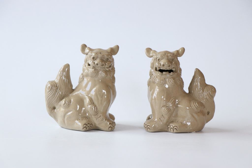 獅子 横向(10cm)