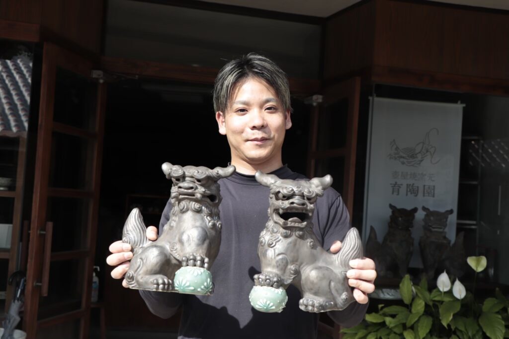 4月3日シーサーの日(2024) - 育陶園 やちむんの窯元｜沖縄の陶器 和 