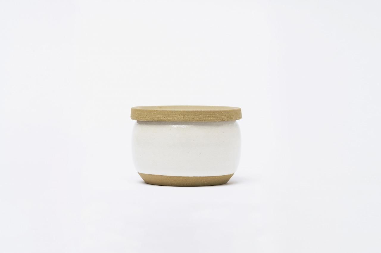 uid:8c58bfd6-18d3-47ef-adfe-aac41aac20d4