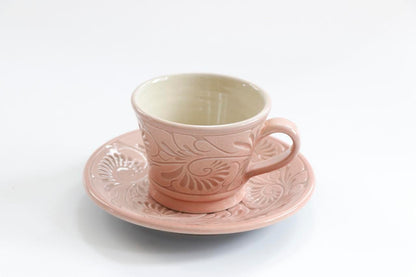 コーヒーカップ一色唐草線彫