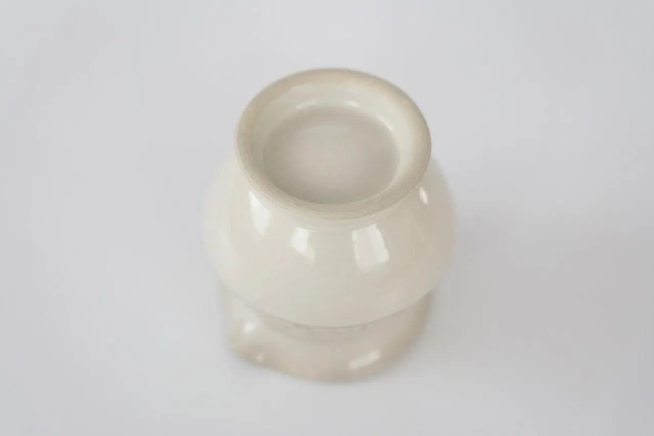 水差し(小) 一色唐草線彫
