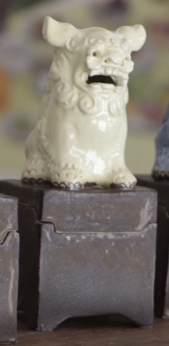 箱香炉獅子
