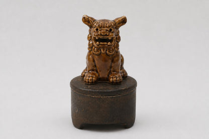 丸型箱香炉獅子
